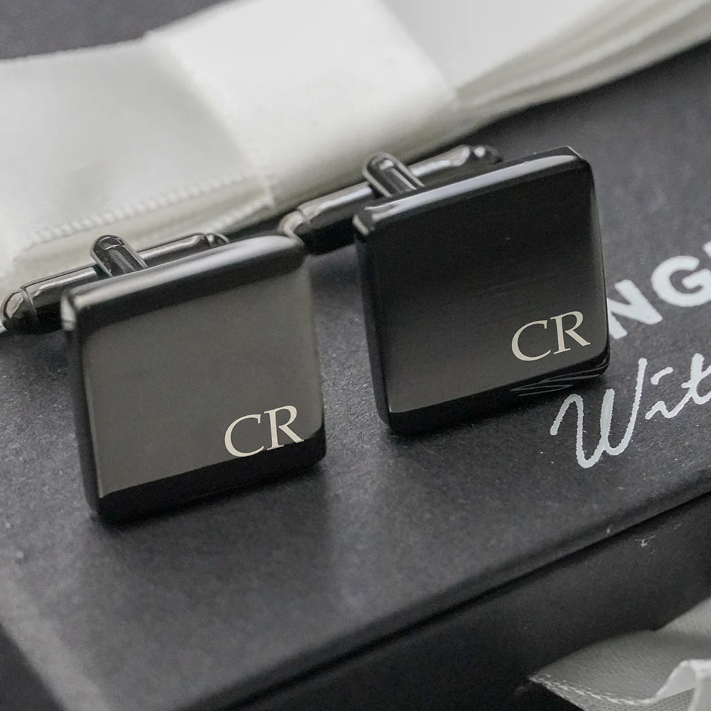 Engravd Hip Flask and Cuff Link Set - Image 4