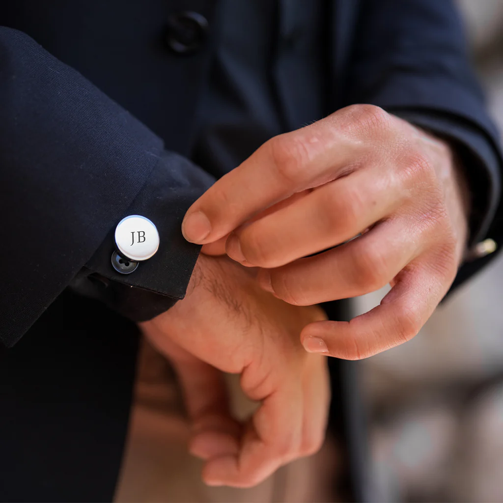 Engravd Round Custom Cuff link set: Design 1 - Image 4