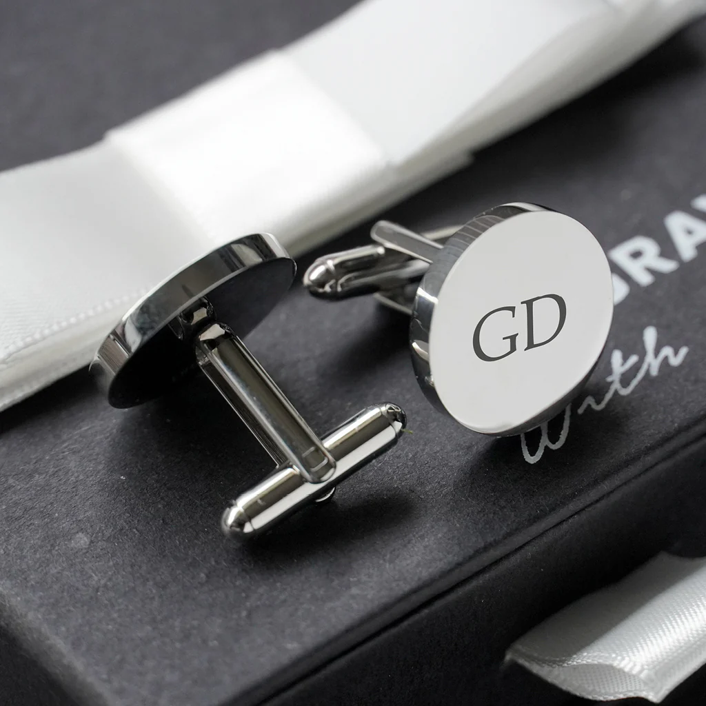 Engravd Round Custom Cuff link set: Design 2 - Image 3