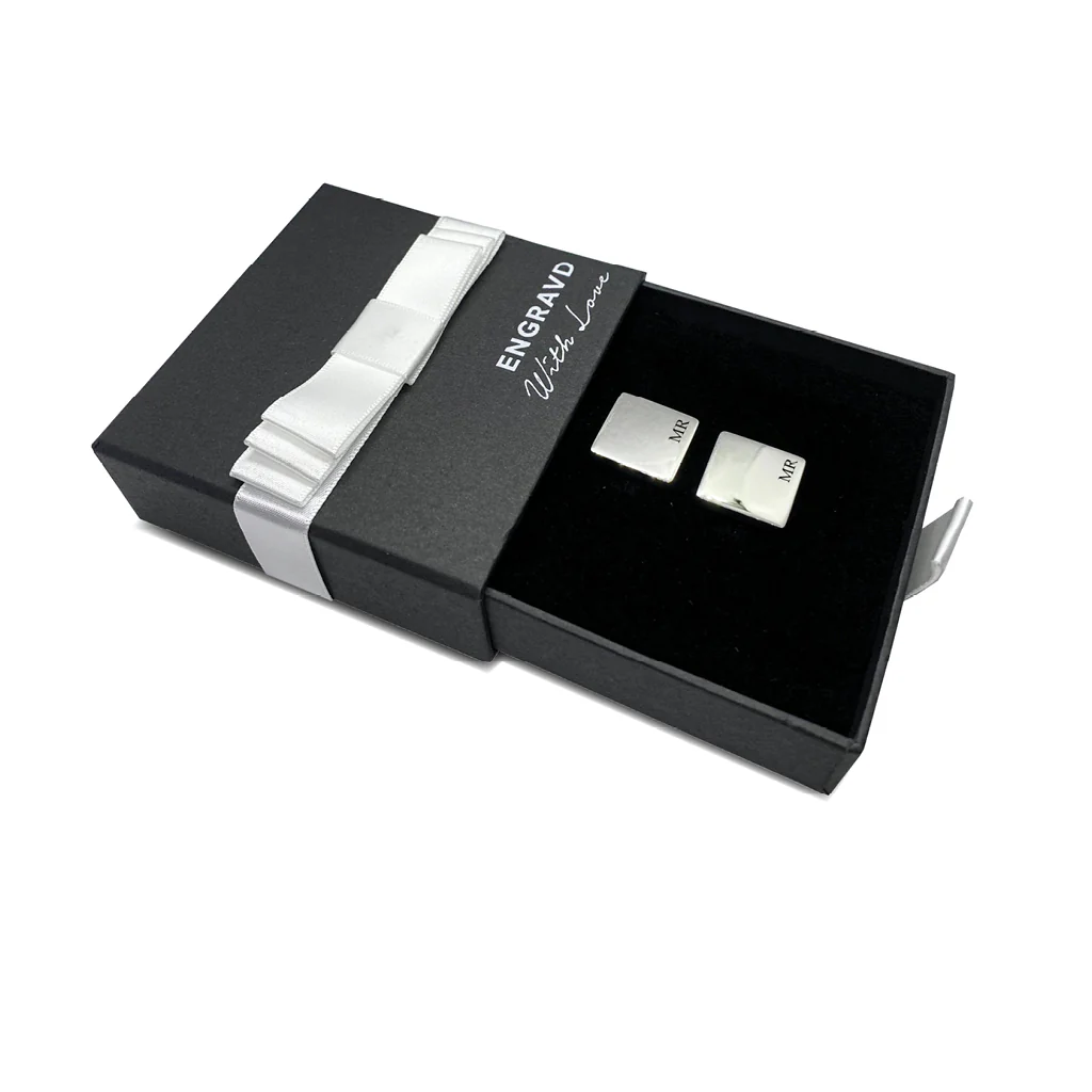 Engravd Round Custom Cuff link set: Design 2 - Image 6